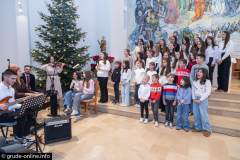 bozicni-koncert-2025-zborovi-15