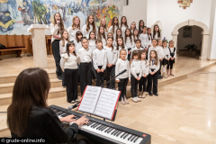 bozicni-koncert-2025-zborovi-2