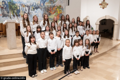 bozicni-koncert-2025-zborovi-3