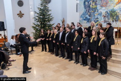 bozicni-koncert-2025-zborovi-43